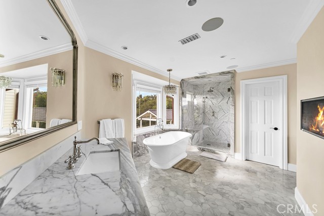 Detail Gallery Image 46 of 71 For 1962 Lower Lake Dr, North Tustin,  CA 92705 - 6 Beds | 7/1 Baths
