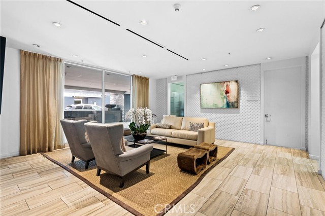 Detail Gallery Image 31 of 49 For 3119 via Dolce #107,  Marina Del Rey,  CA 90292 - 3 Beds | 2 Baths