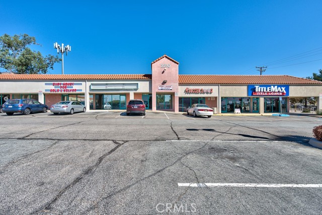 2210 E Highland Avenue, San Bernardino, California 92404, ,Commercial Sale,For Sale,2210 E Highland Avenue,CRDW22099136