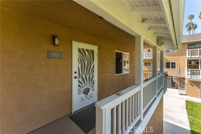 1377 Knoll Road, Redlands CA: https://media.crmls.org/medias/6019f3e8-8e42-4c69-8202-af00904d1a93.jpg