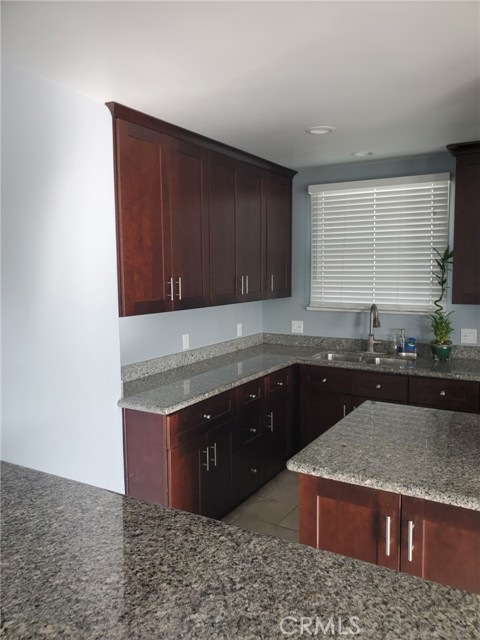 4813 W 134th Place, Hawthorne CA: https://media.crmls.org/medias/601a0bbc-096d-49c9-8b25-80a03cc8d9b3.jpg