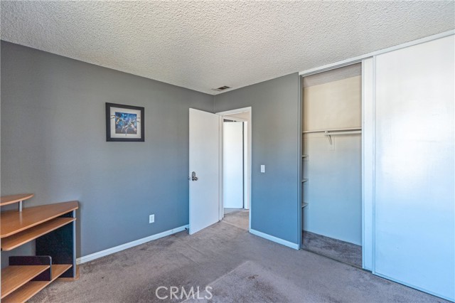 Detail Gallery Image 17 of 25 For 6251 Thunder Bay Trl, Jurupa Valley,  CA 92509 - 3 Beds | 2/1 Baths