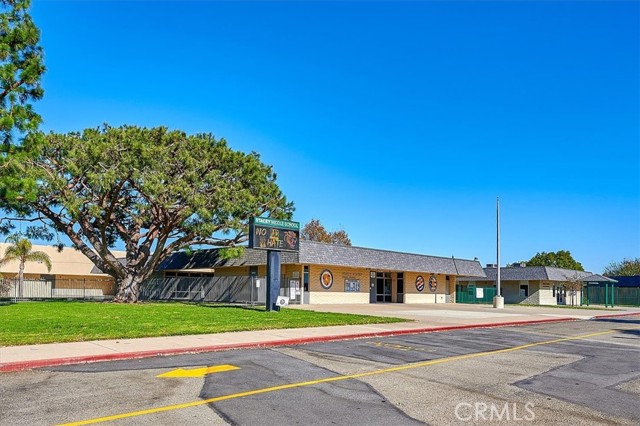 Detail Gallery Image 37 of 52 For 6372 Larchwood Dr, Huntington Beach,  CA 92647 - 4 Beds | 2 Baths