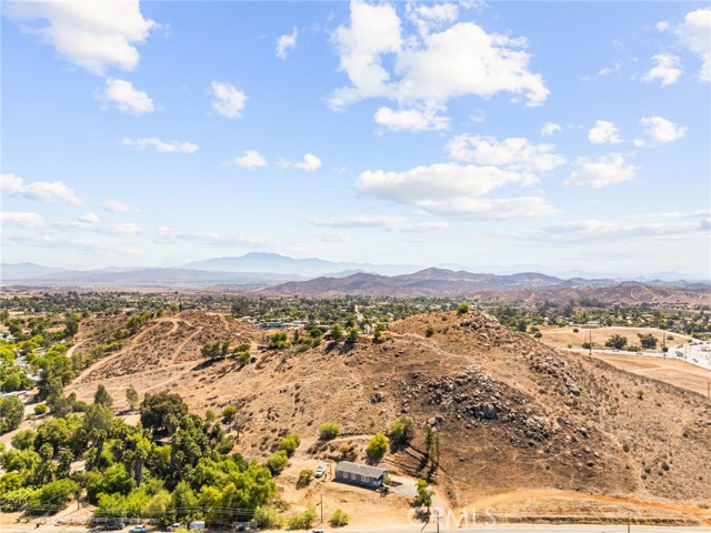 Detail Gallery Image 55 of 63 For 26980 Peach St, Perris,  CA 92570 - 3 Beds | 2 Baths