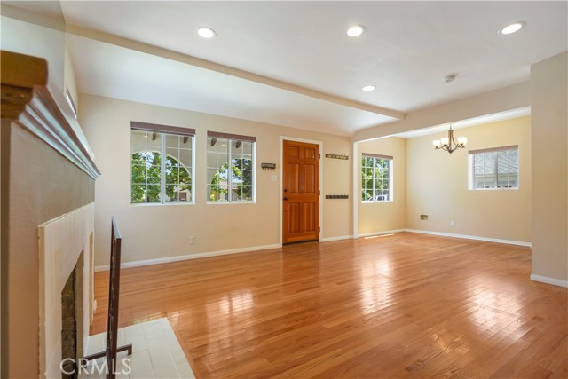 1715 Glorietta Avenue, Glendale CA: https://media.crmls.org/medias/601d351a-621d-428b-9eaf-df13ba4e9f9a.jpg