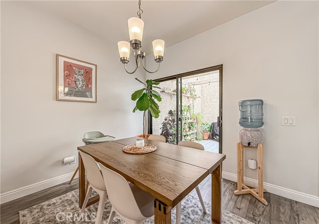 450 Country Club Drive, Simi Valley CA: https://media.crmls.org/medias/601dbf44-27e8-4b40-af88-7fe578225dd8.jpg
