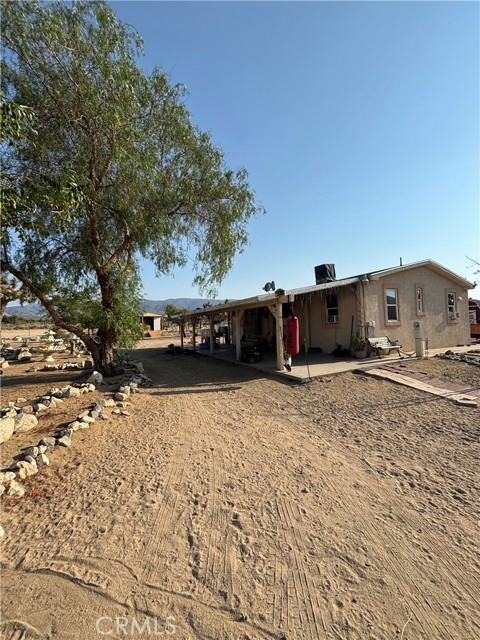 Detail Gallery Image 1 of 5 For 11924 Mountain Rd, Pinon Hills,  CA 92372 - 3 Beds | 2 Baths