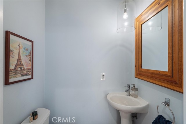 715 Havana Avenue, Long Beach CA: https://media.crmls.org/medias/601eeba3-e1f9-4d10-8811-985a7dfe689c.jpg