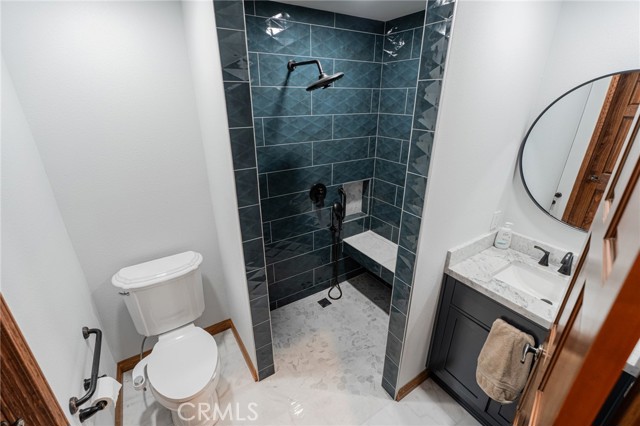 Detail Gallery Image 28 of 41 For 25573 via Paladar, Valencia,  CA 91355 - 6 Beds | 4 Baths