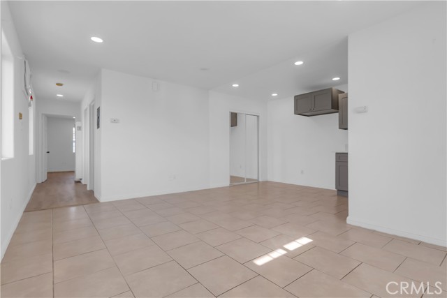 Detail Gallery Image 6 of 35 For 1301 E Pacific Coast, Wilmington,  CA 90744 - – Beds | – Baths