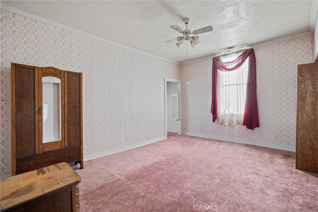 https://media.crmls.org/medias/601f6a01-dfe0-4a92-a114-cb835388744d.jpg?preset=X-Large