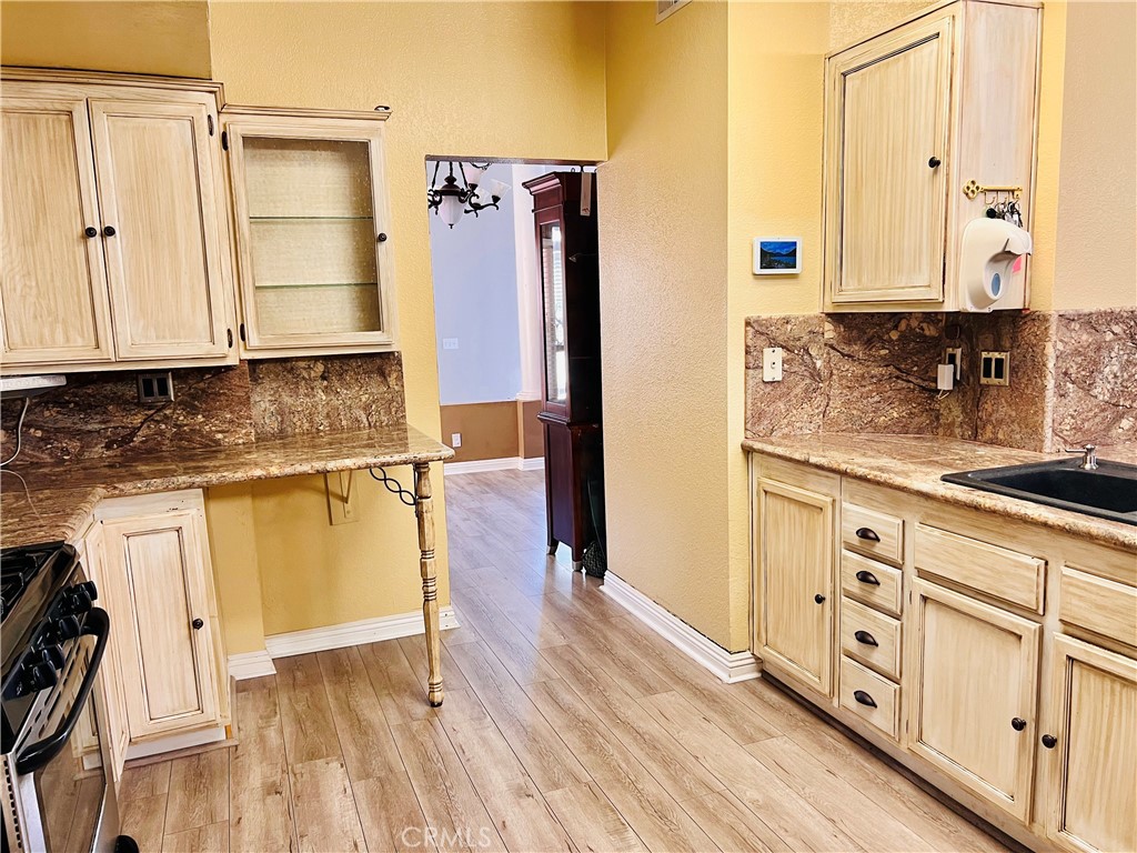 https://media.crmls.org/medias/6020eb38-3c10-4ab8-a6ce-9ce259b780ec.jpg?preset=X-Large