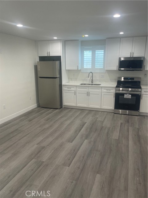 Front Image Thumbnail for CRTR25279191