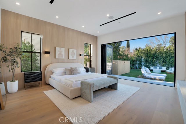 Detail Gallery Image 61 of 63 For 11107 Kling St, North Hollywood,  CA 91602 - 4 Beds | 4 Baths