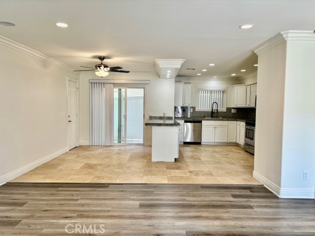 4150 Patrice Road, Newport Beach CA: https://media.crmls.org/medias/60223b7a-593e-4b80-b230-1dca6bae00c3.jpg