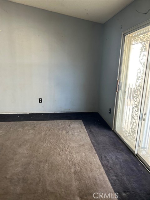 Detail Gallery Image 4 of 5 For 12192 Pluto Dr, Victorville,  CA 92392 - 1 Beds | 1 Baths