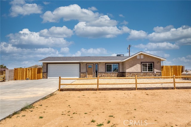 Detail Gallery Image 2 of 19 For 19848 Taylor St, California City,  CA 93505 - 4 Beds | 2 Baths