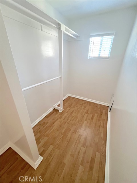 100 Cliff Drive, Laguna Beach CA: https://media.crmls.org/medias/6022cea7-58b7-4d46-9466-0c8a1638e3b2.jpg