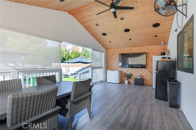 Detail Gallery Image 13 of 15 For 5629 Natick, Sherman Oaks,  CA 91411 - 3 Beds | 2 Baths
