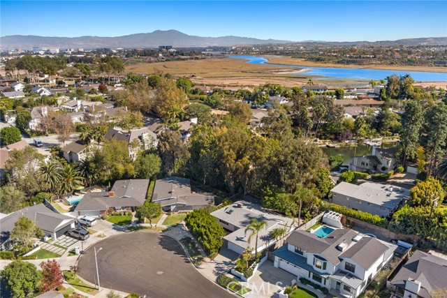 Detail Gallery Image 25 of 27 For 2312 Fairhill Dr, Newport Beach,  CA 92660 - 3 Beds | 2 Baths