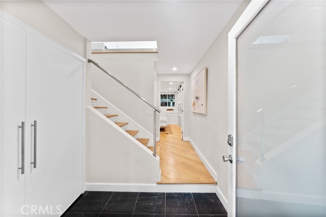 Detail Gallery Image 13 of 57 For 1690 N Crescent Heights Bld, Los Angeles,  CA 90069 - 3 Beds | 4 Baths