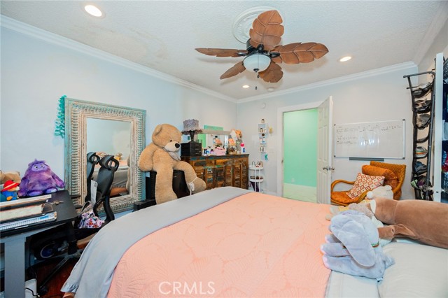 Detail Gallery Image 16 of 28 For 4019 S Van Ness Ave, Los Angeles,  CA 90062 - – Beds | – Baths