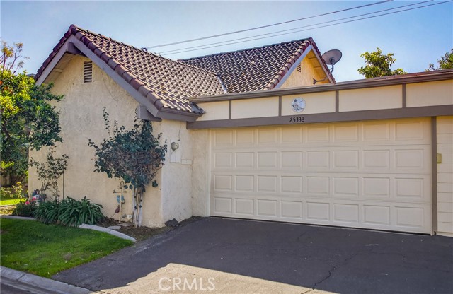 Detail Gallery Image 4 of 22 For 25338 Lawton, Loma Linda,  CA 92354 - 2 Beds | 2 Baths