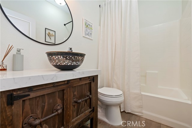 8581 Camino Limon Road, Corona CA: https://media.crmls.org/medias/60257267-9509-4250-bfcc-d25e426b6550.jpg