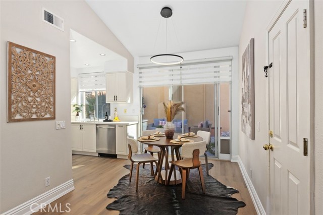 Detail Gallery Image 9 of 41 For 37 Marsala, Irvine,  CA 92606 - 2 Beds | 2 Baths