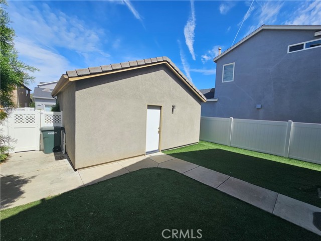 Detail Gallery Image 18 of 37 For 28882 Lakefront, Temecula,  CA 92591 - 3 Beds | 2/1 Baths