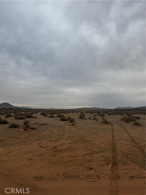 0 Flint Road, Apple Valley CA: https://media.crmls.org/medias/60264f6a-bc3a-4d86-af29-bd59f4093243.jpg