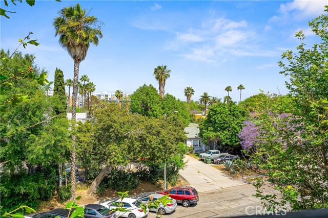 Detail Gallery Image 20 of 24 For 1037 N Vista St #305,  West Hollywood,  CA 90046 - 2 Beds | 2 Baths