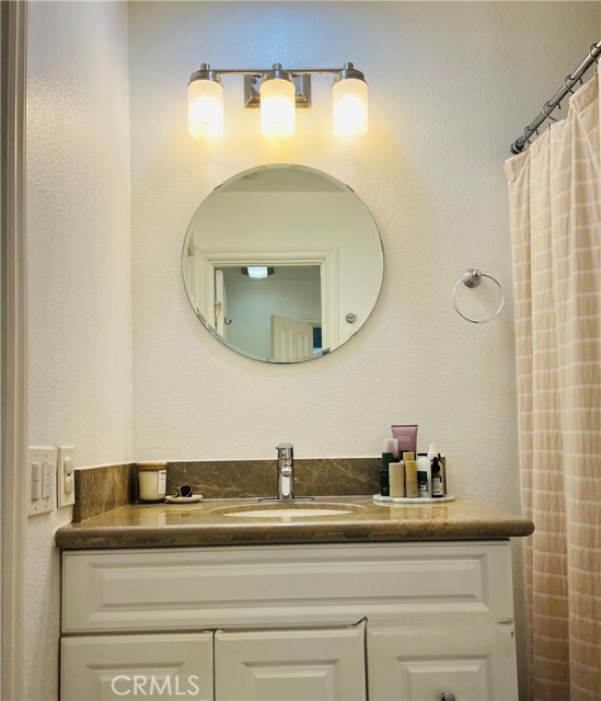 Detail Gallery Image 7 of 16 For 2235 W 25th #103,  San Pedro,  CA 90732 - 1 Beds | 1/1 Baths