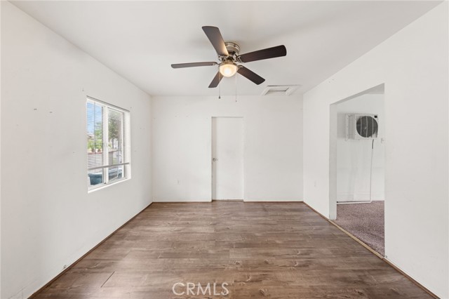 368 West Street, Upland CA: https://media.crmls.org/medias/602706a4-1498-46ba-acd0-d8d5fcbdbe13.jpg