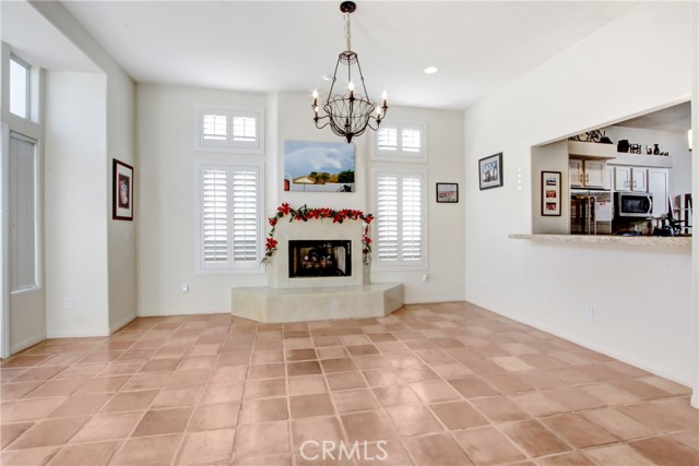 Detail Gallery Image 5 of 22 For 53825 Eisenhower Dr, La Quinta,  CA 92253 - 3 Beds | 2 Baths