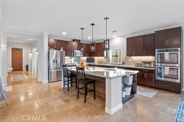 Detail Gallery Image 24 of 75 For 30409 Gulf Stream, Canyon Lake,  CA 92587 - 4 Beds | 3 Baths