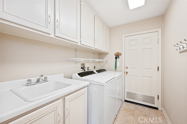 Detail Gallery Image 33 of 73 For 3111 Andazola Ct, Lakewood,  CA 90712 - 4 Beds | 3/1 Baths