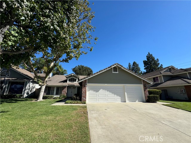 Detail Gallery Image 2 of 17 For 910 N Walnut Ave, San Dimas,  CA 91773 - 4 Beds | 2 Baths