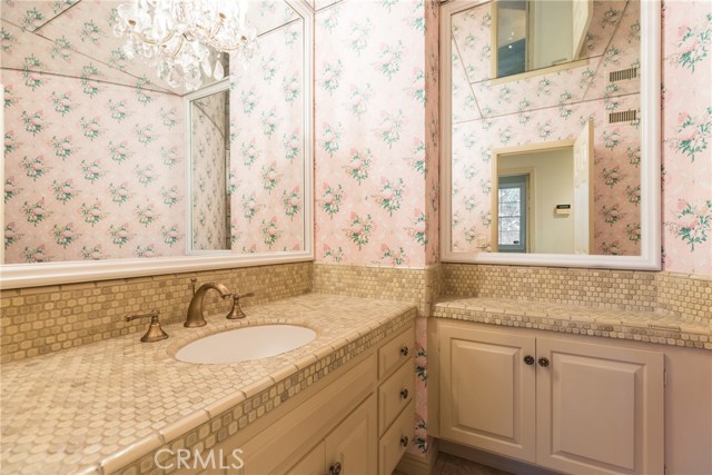 Drew Fenton | 12386 Ridge Circle Los Angeles CA | MLS: 7461682