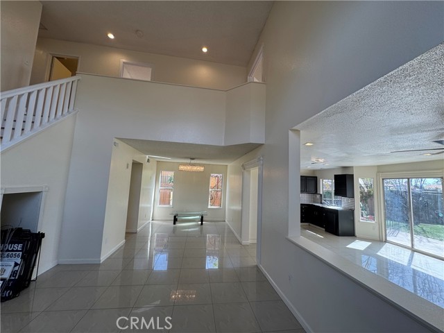 507 Coudures Way, Perris CA: https://media.crmls.org/medias/6029b19f-527d-4339-8556-e2c907fd79ac.jpg