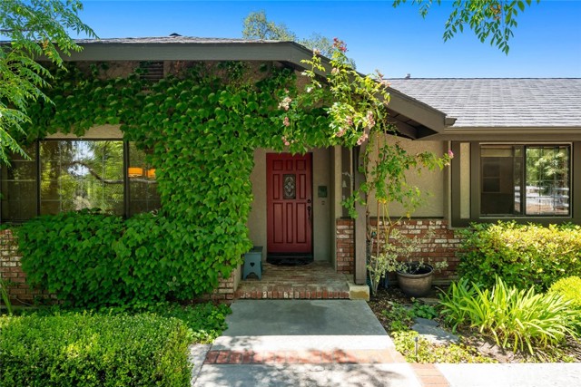 8830 San Gabriel Road, Atascadero CA: https://media.crmls.org/medias/6029e6a8-4842-4b7a-be57-a7ca53b3dbab.jpg