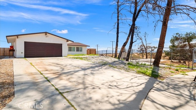 Image 2 for 15921 Fresno Way, Victorville, CA 92395