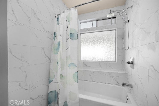 2851 Rolling Hills, Fullerton CA: https://media.crmls.org/medias/602b2ab5-f83d-48ce-b200-dc3b28861e92.jpg