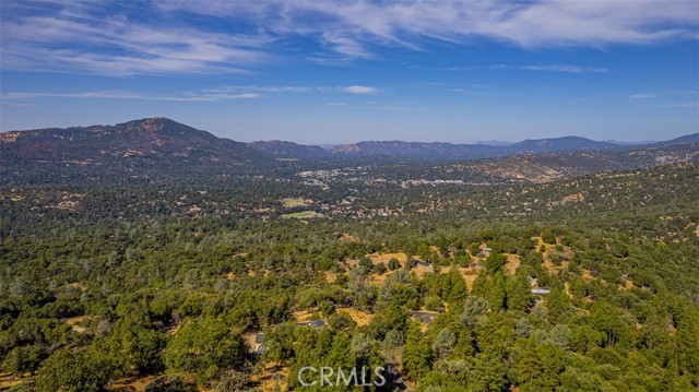 Detail Gallery Image 57 of 75 For 39594 Tanglewood Ln, Oakhurst,  CA 93644 - 4 Beds | 3 Baths