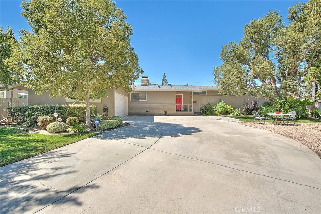 509 N Resh Place