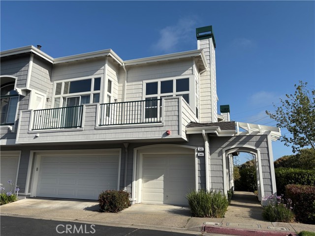 Detail Gallery Image 1 of 23 For 549 Shoal Cir, Redwood City,  CA 94065 - 1 Beds | 2 Baths