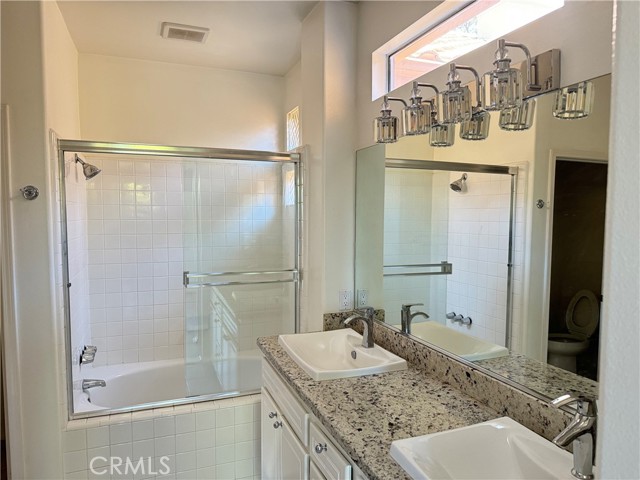 Detail Gallery Image 13 of 20 For 2701 Dunstan Dr, Tustin,  CA 92782 - 2 Beds | 1 Baths