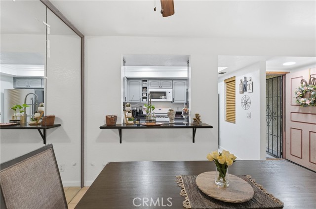 Detail Gallery Image 11 of 46 For 2637 W Cameron Ct #118,  Anaheim,  CA 92801 - 2 Beds | 2 Baths