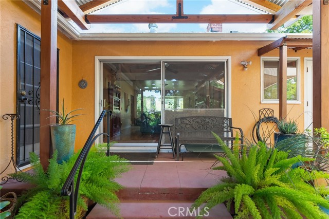 466 E 2nd Avenue, Chico CA: https://media.crmls.org/medias/60315b37-2397-4119-8110-4afd8a9593f5.jpg