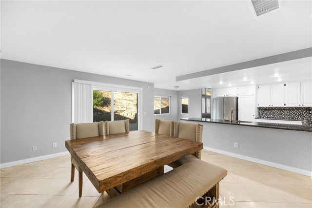 23896 Corinth Drive, Murrieta CA: https://media.crmls.org/medias/6032f7a9-176f-4e1b-b66c-9e39905672ea.jpg